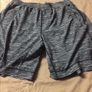 Lululemon Men’s Short XL UNLINED